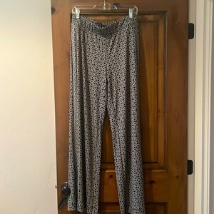 White House Black Market wide leg pants 95% polyester 5% spandex